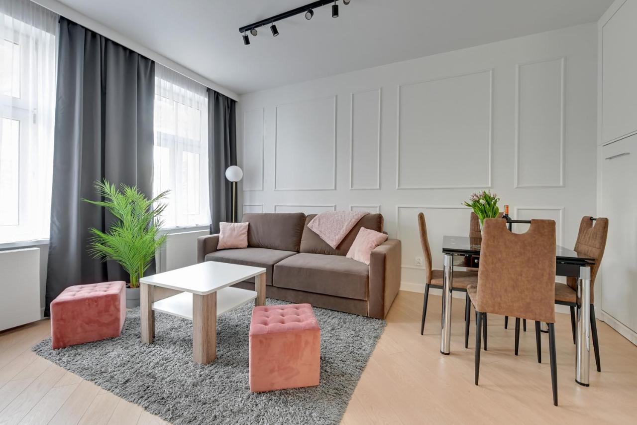 Royal Rose - Premium Beach Apartment โซพอต ภายนอก รูปภาพ