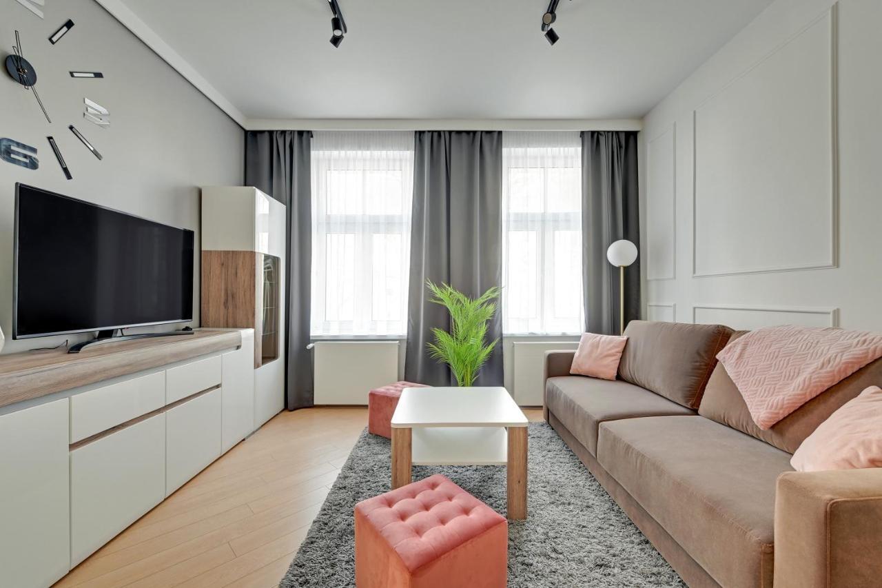 Royal Rose - Premium Beach Apartment โซพอต ภายนอก รูปภาพ